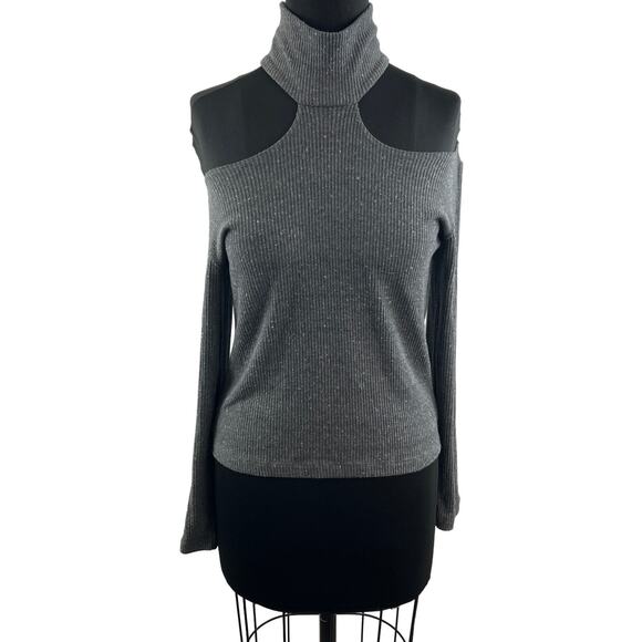 LNA Gray Sweater Ribbed Knit High Neck Cold Shoulder Trendy Pullover S Small USA - Picture 1 of 8